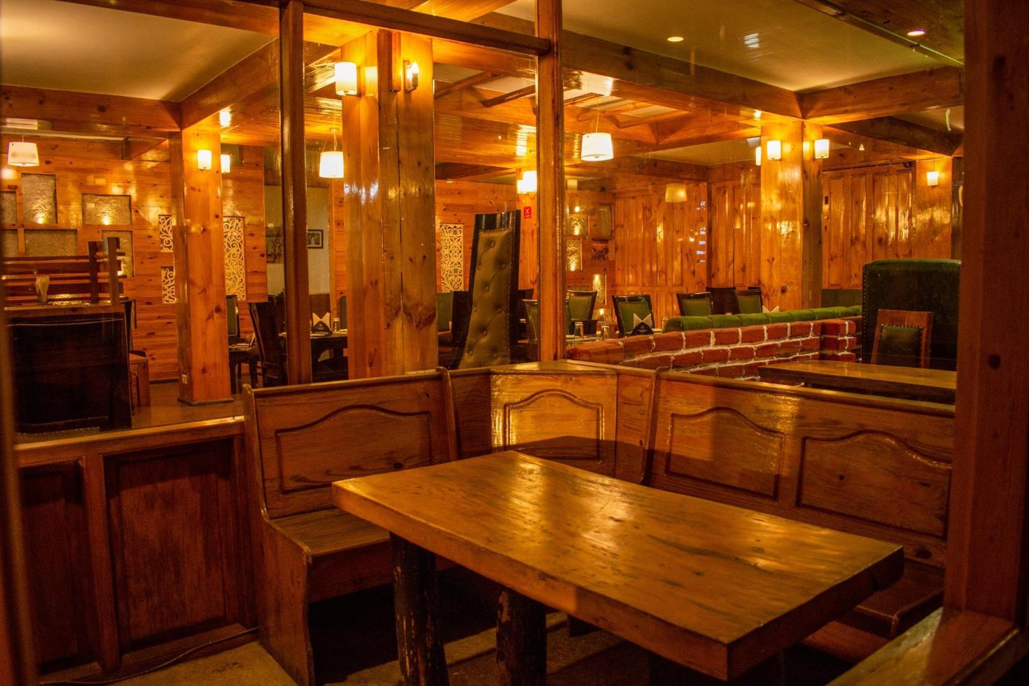 The Whispering Inn Resort And Bar 马拉里 外观 照片