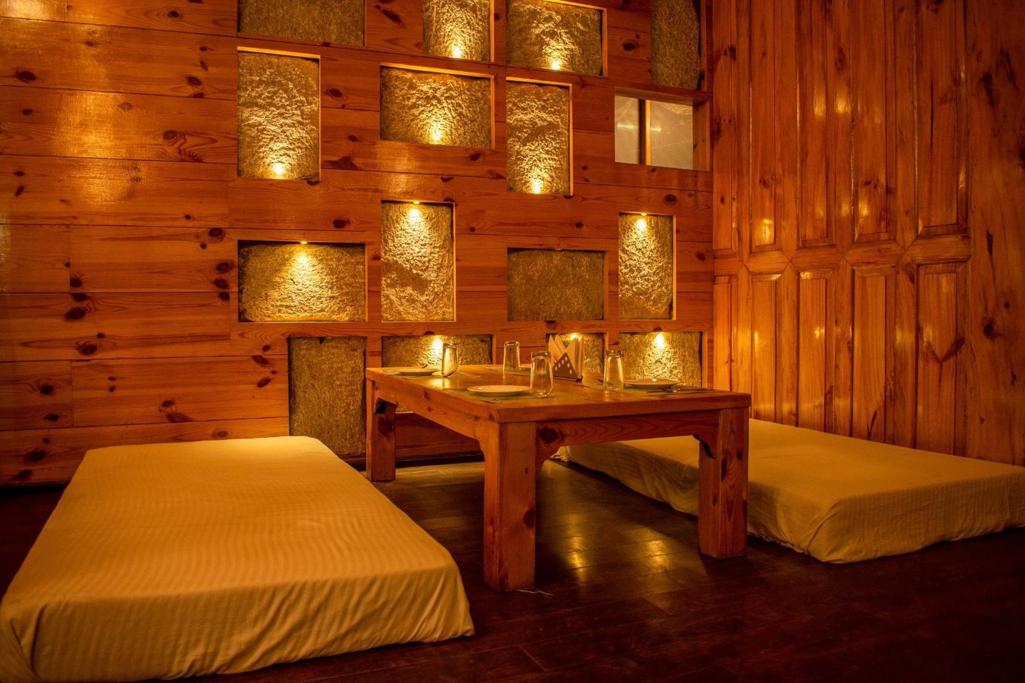 The Whispering Inn Resort And Bar 马拉里 外观 照片